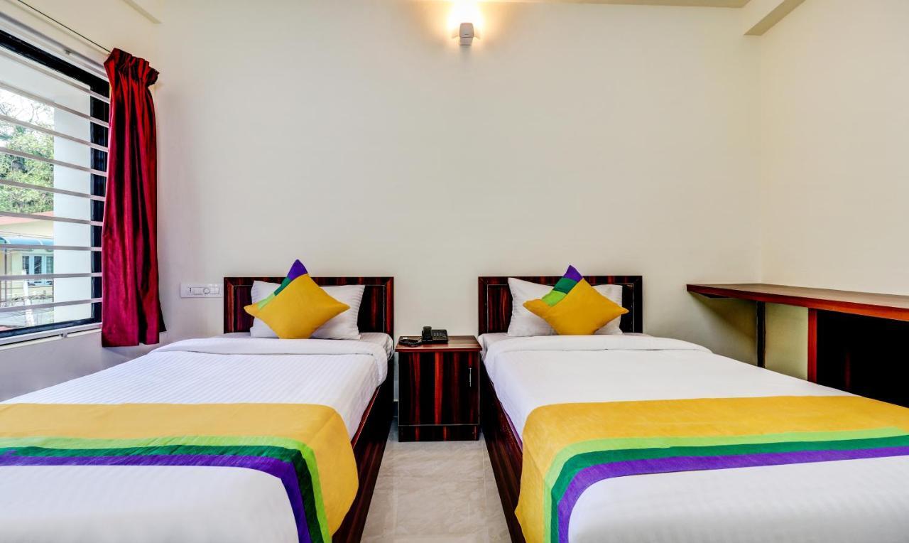 Itsy Hotels Rain Tulsi Stayz, Palarivattom Junction Kochi Kültér fotó